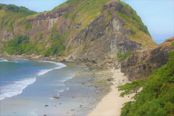 A painting of the beach and mountains